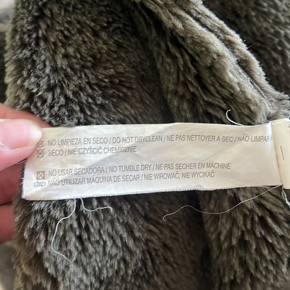 Vintage🧚‍♀️Outer Wear Olive Green Embroidered Girls Hooded Dutch Coat Size 8 - Picture 12 of 16